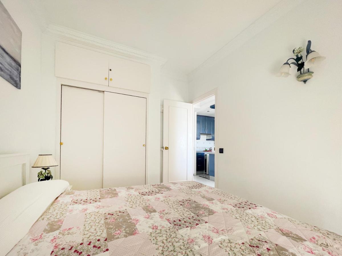 Beautiful Apartment With Sea Views, Benal Beach Benalmadena Luaran gambar