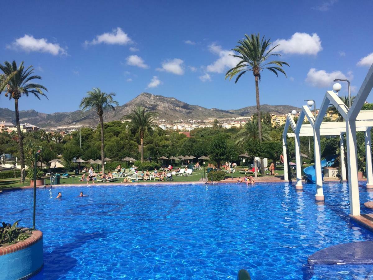 Beautiful Apartment With Sea Views, Benal Beach Benalmadena Luaran gambar